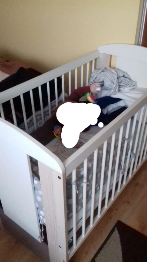 Sprzedam łóżeczko dla niemowląt