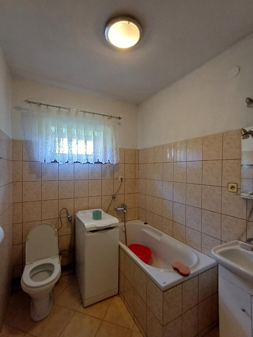 Przytulny dom wolnostojący w malowniczej lokalizacji w Brzyskach