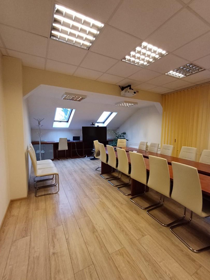 Na sprzedaż atrakcyjna nieruchomość komercyjna w Jaśle