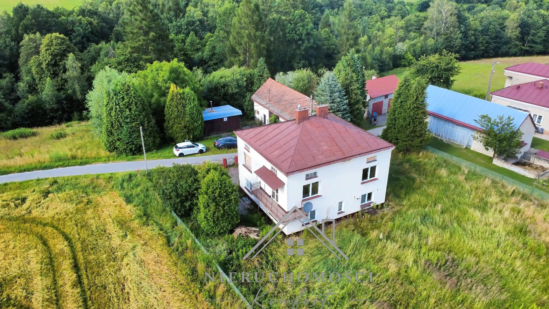 Na sprzedaż przestronny dom z dużą działką - Potakówka