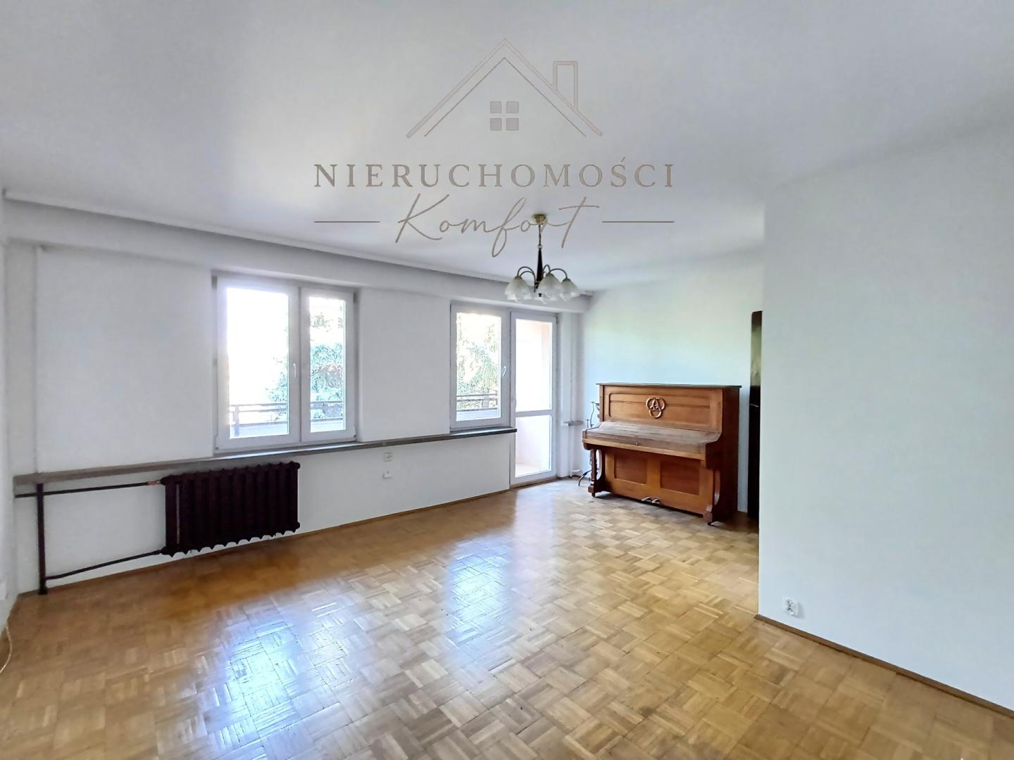 Przestronne 4-pokojowe mieszkanie w centrum Jasła - 76,84 m
