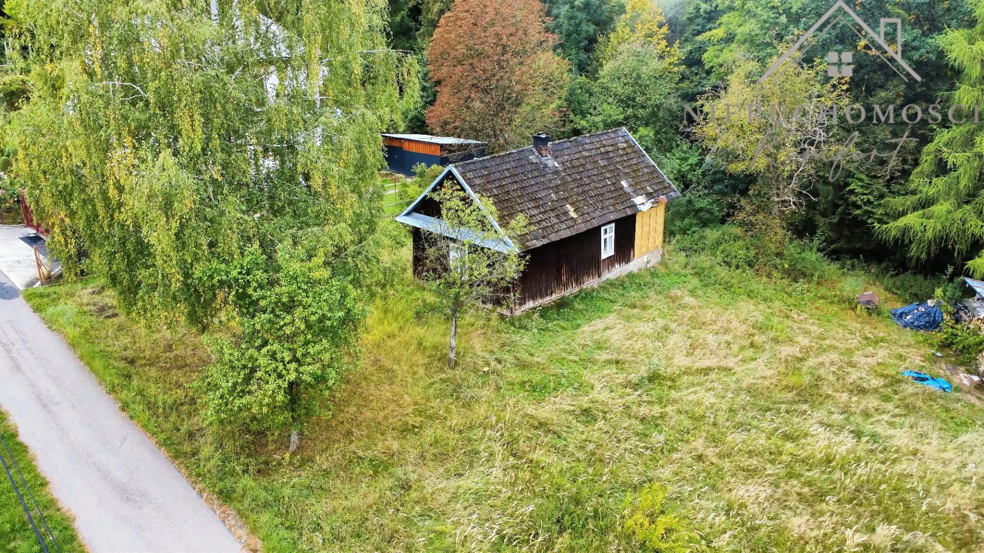 Na sprzedaż dwa budynki mieszkalne na jednej działce - Opacie, gmina