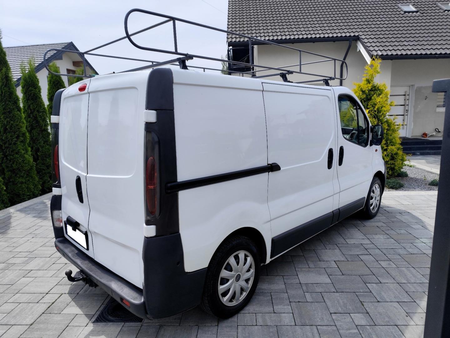 Opel Vivaro 1.9 83KM 2004 Rok