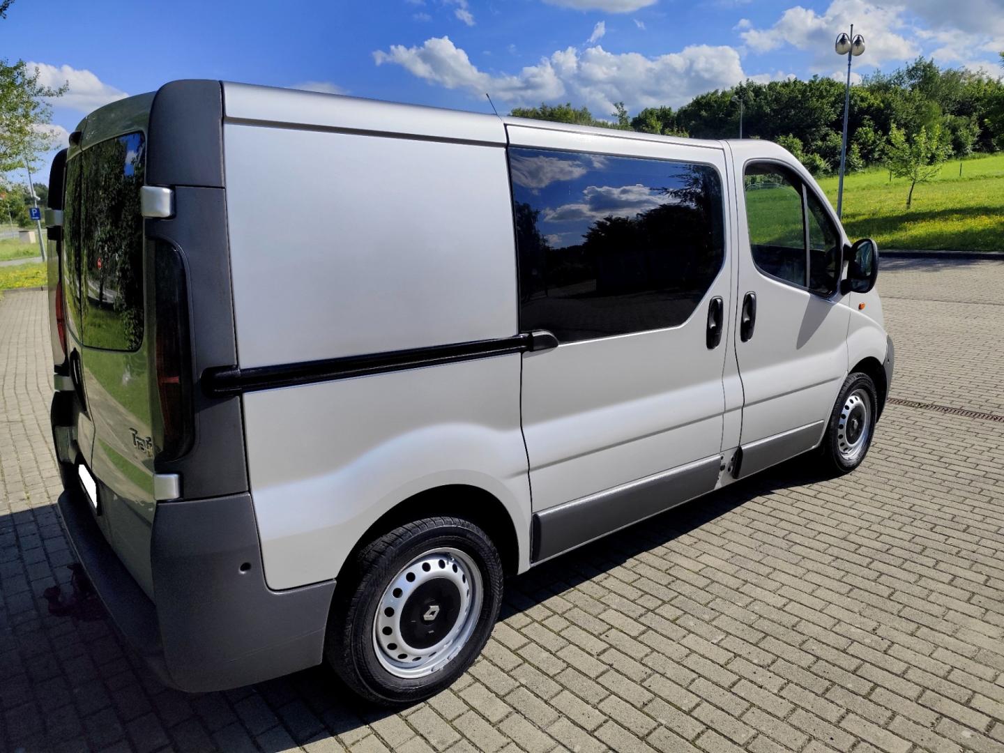 Renault Trafic 1.9 DCI 82 KM 2006R