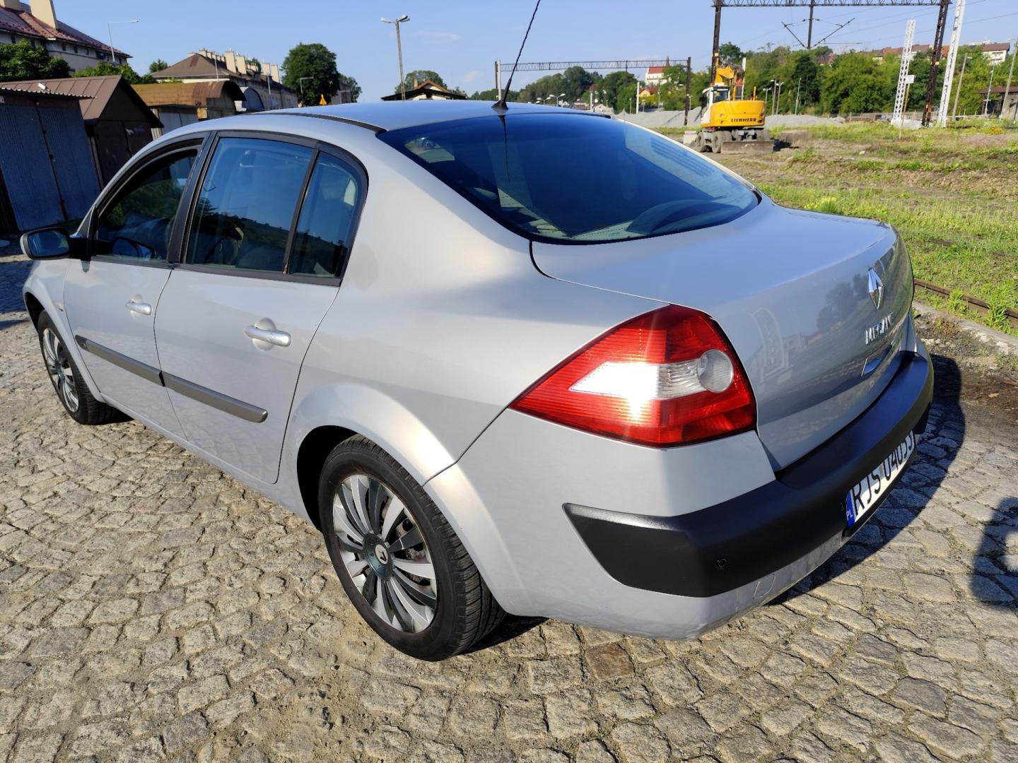 Renault Megane 1.6 LPG 2003 Rok