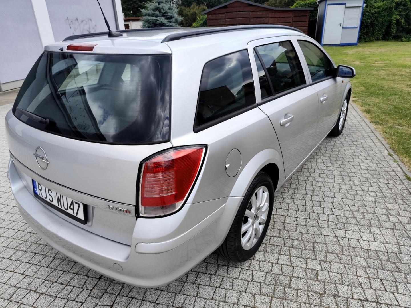 Opel Astra H 1.7 CDTI