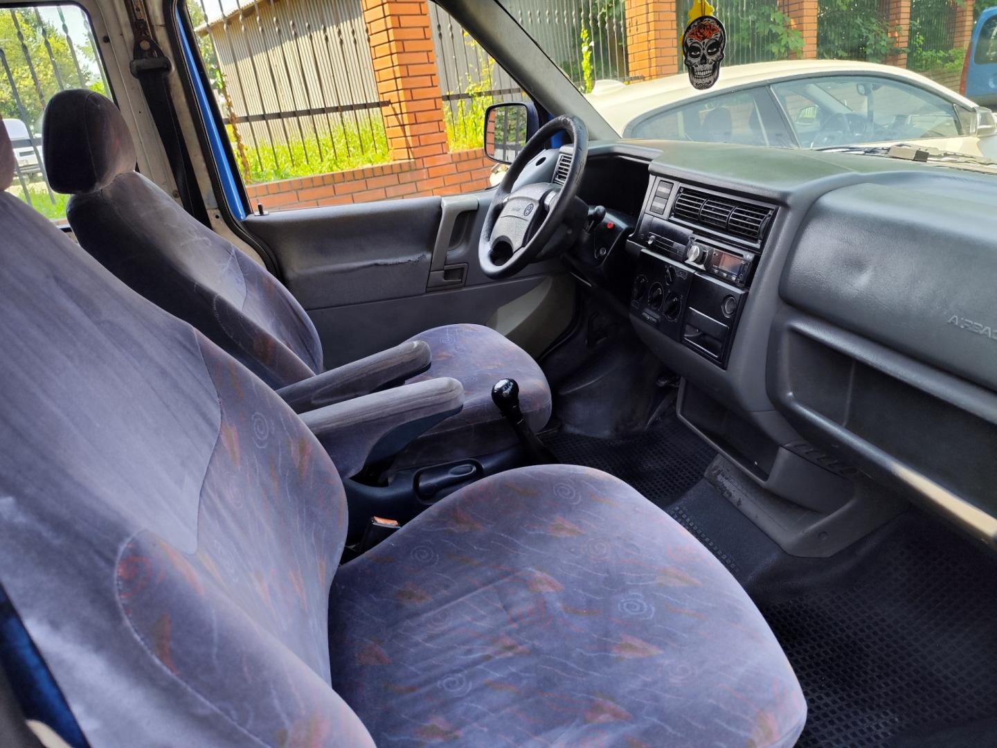 VW Transporter T4 2.5 TDI