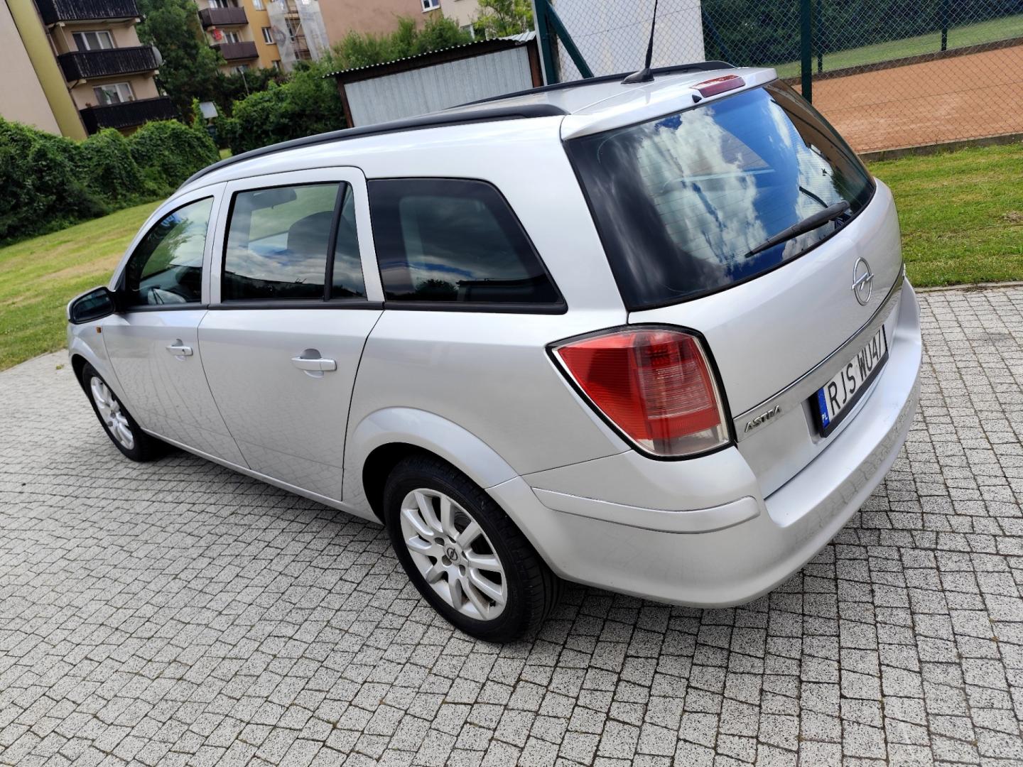 Opel Astra H 1.7 CDTI