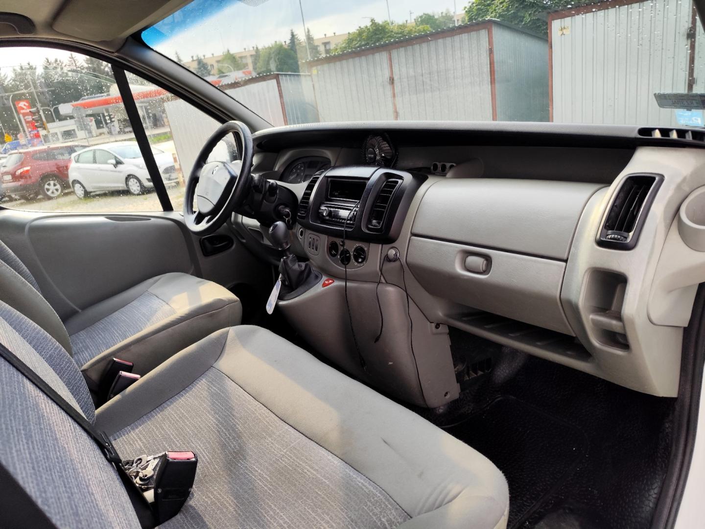 Renault Trafic Lift Long 2.0 DCI 115KM 2007R