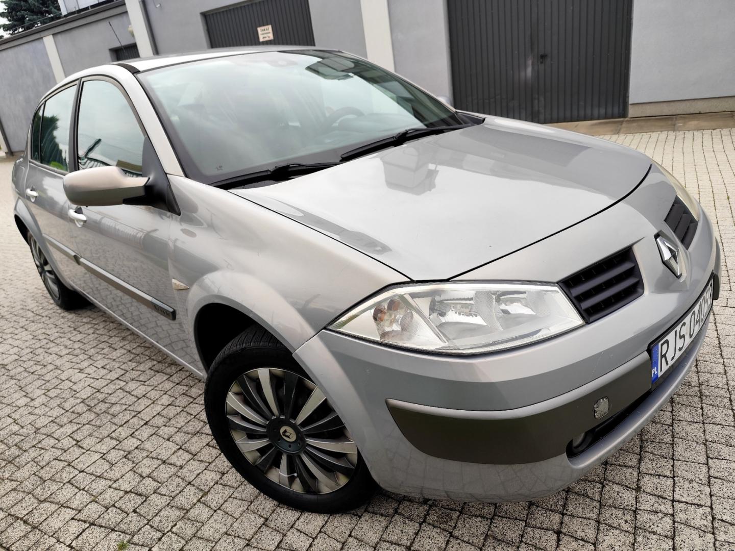 Renault Megane 1.6 LPG 2003 Rok