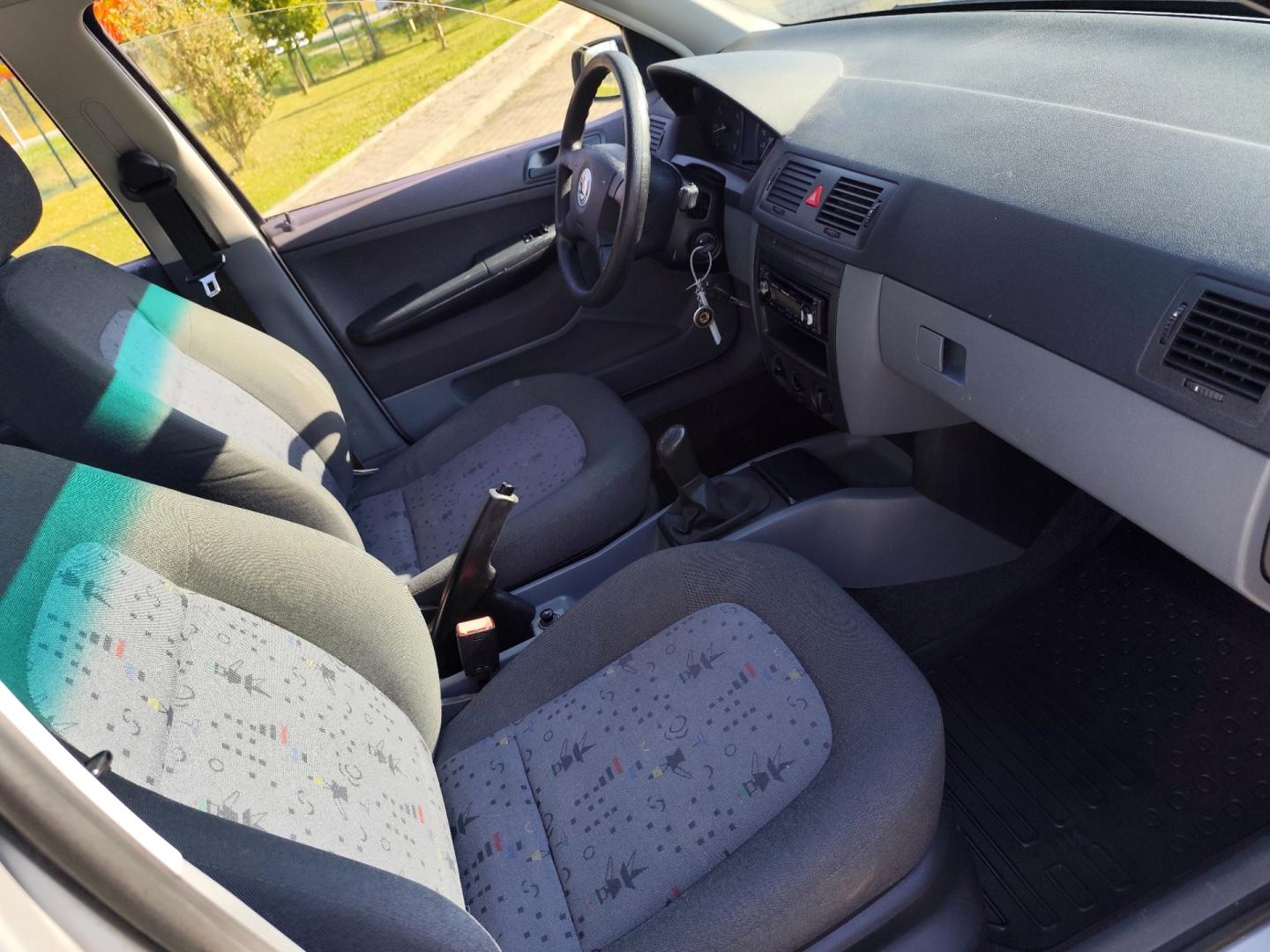 Skoda Fabia 1.2 2003r