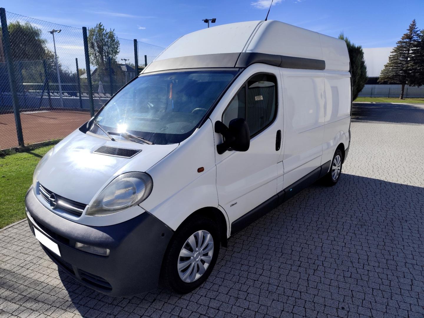 Opel Vivaro 1.9 83KM 2004 Rok