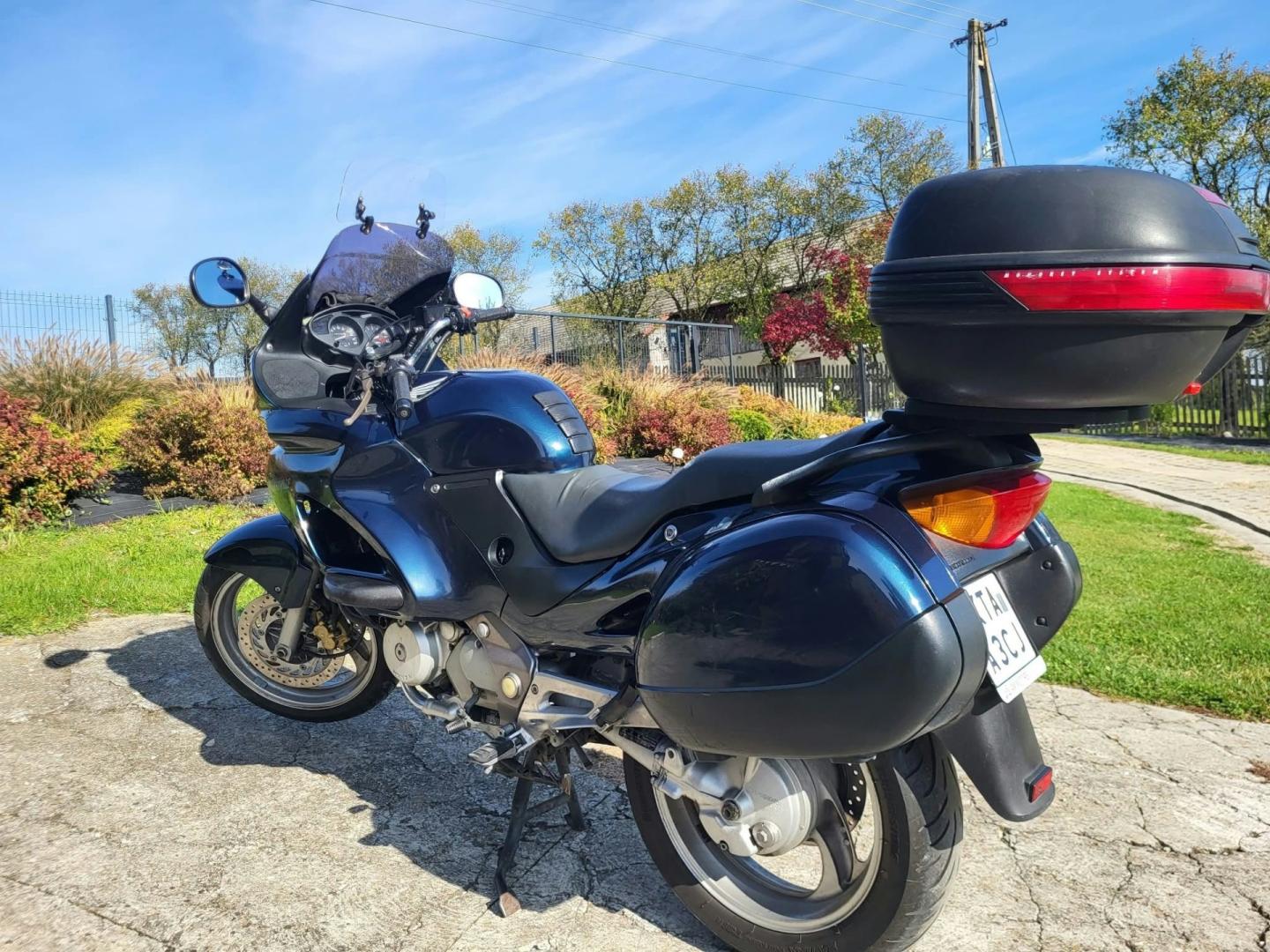 Honda Deauvile 650cm 2000r