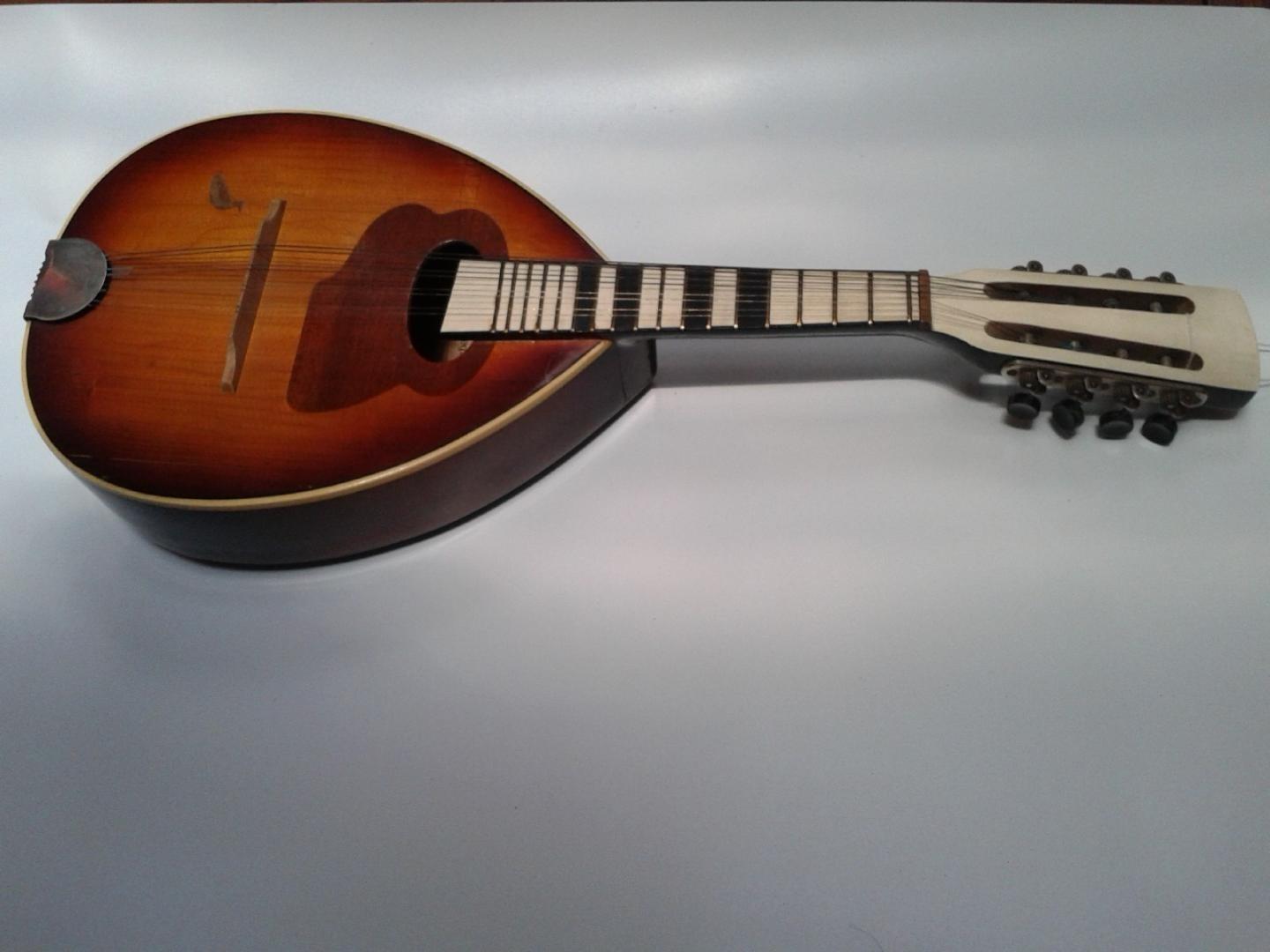 Mandolina
