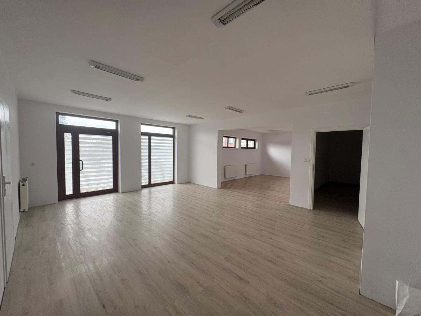 Lokal użytkowy 117,63m2 do sprzedania 730 000 zł lub wynajęcia 3250 zł
