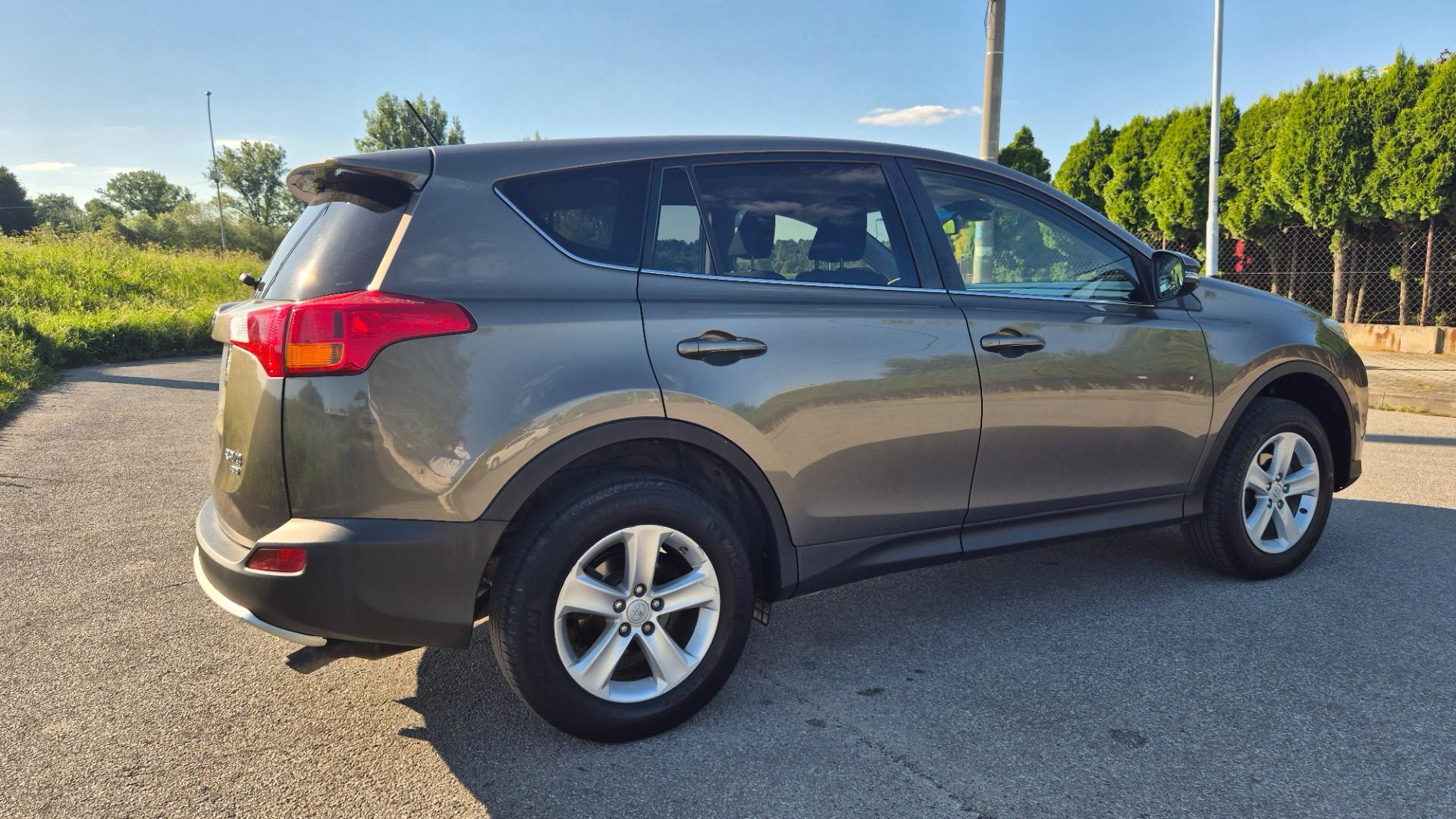 Toyota RAV 4