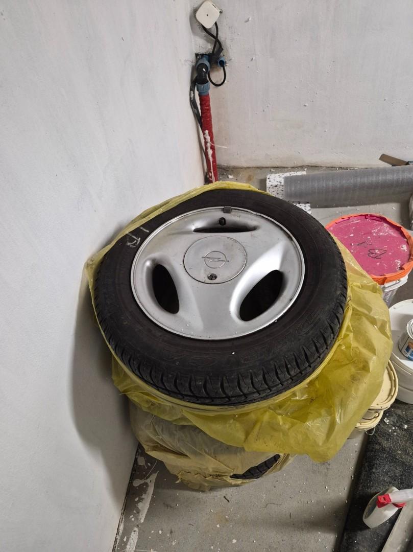 Felgi aluminiowe Opel Corsa C 14 - komplet 4 szt. z oponami