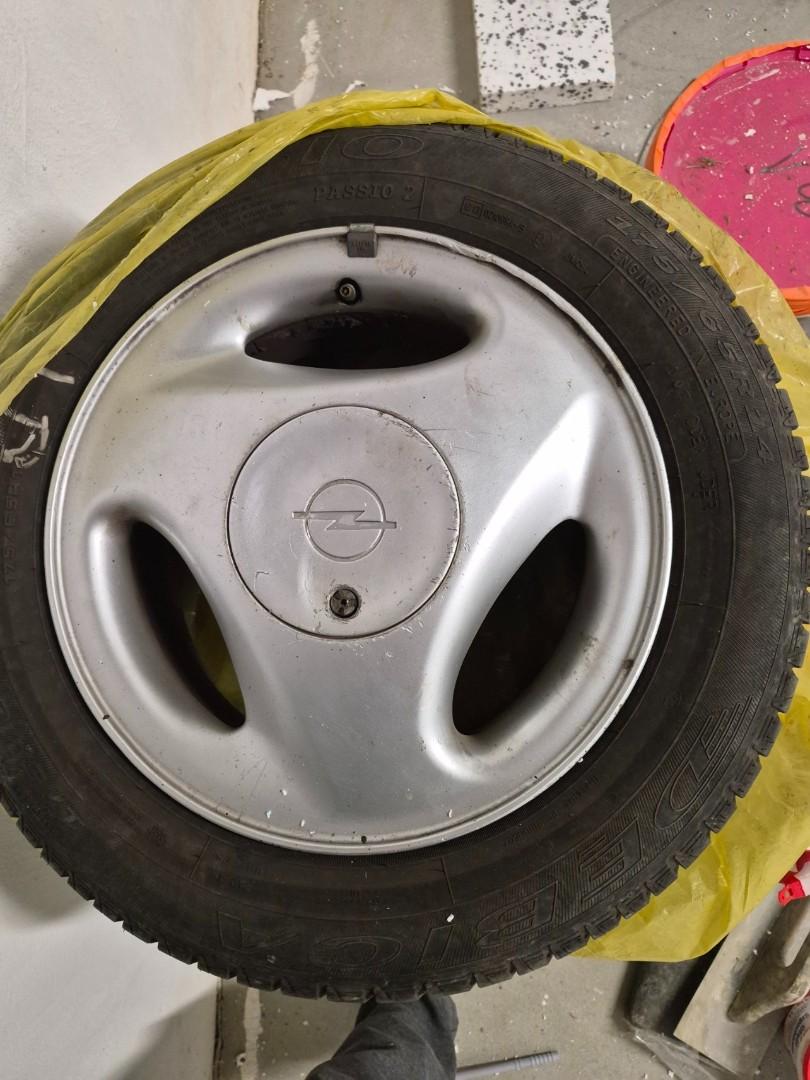 Felgi aluminiowe Opel Corsa C 14 - komplet 4 szt. z oponami