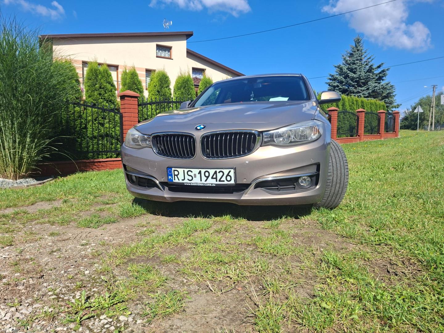 BMW Luxury 318d GT automat