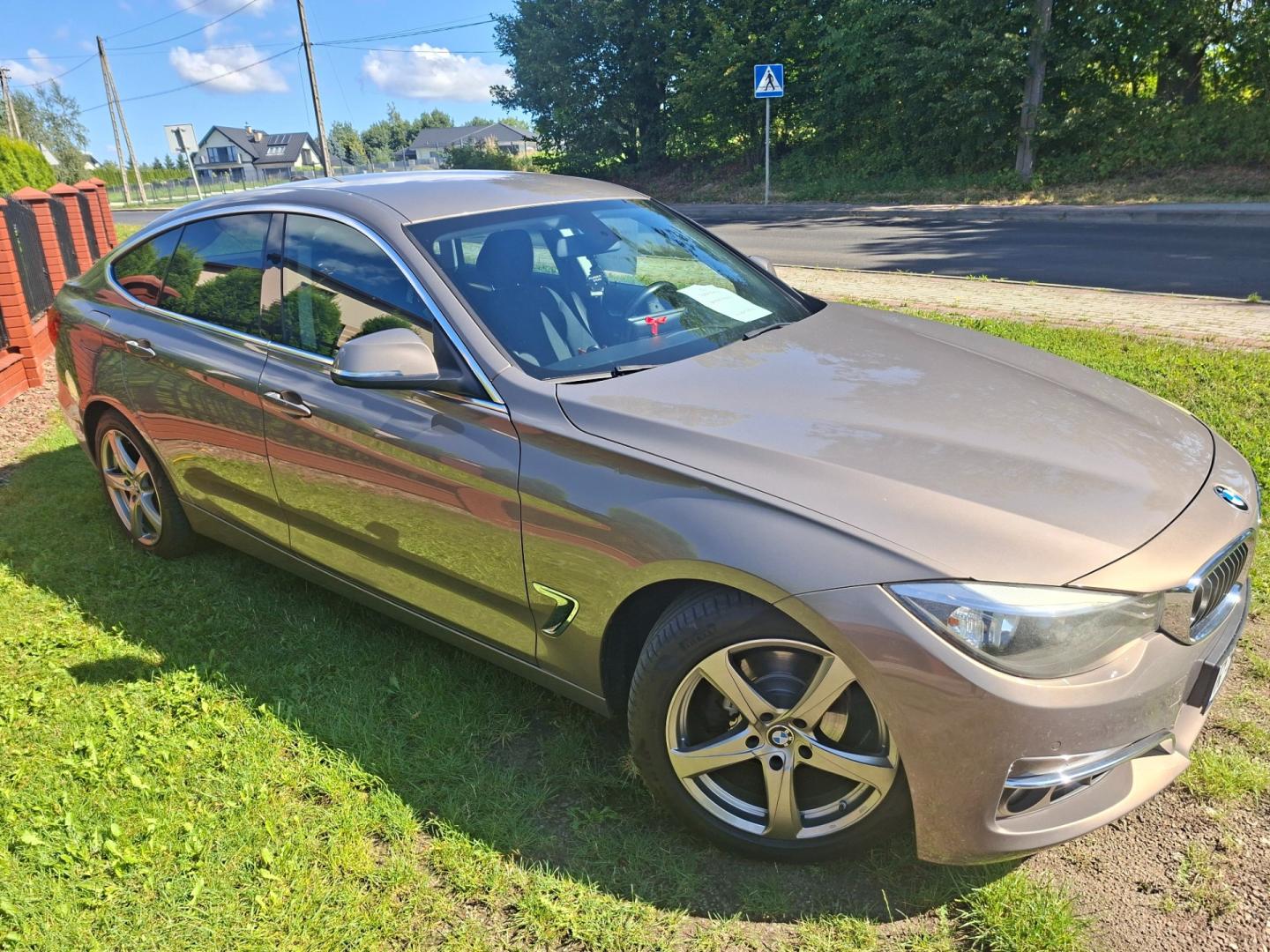 BMW Luxury 318d GT automat
