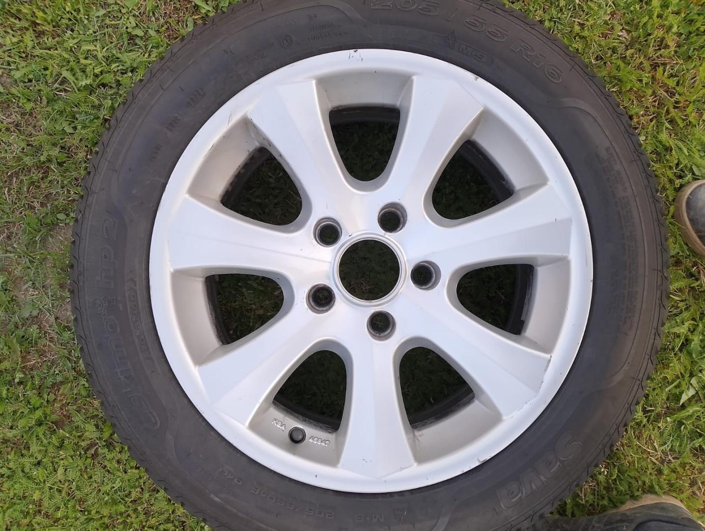 Opony Zimowe 205/55 R 16 z Felgami