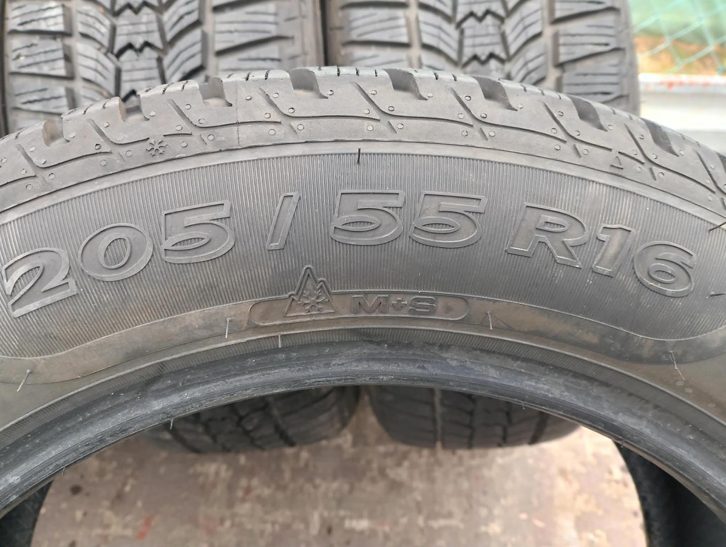 Opony zimowe R16 205/55
