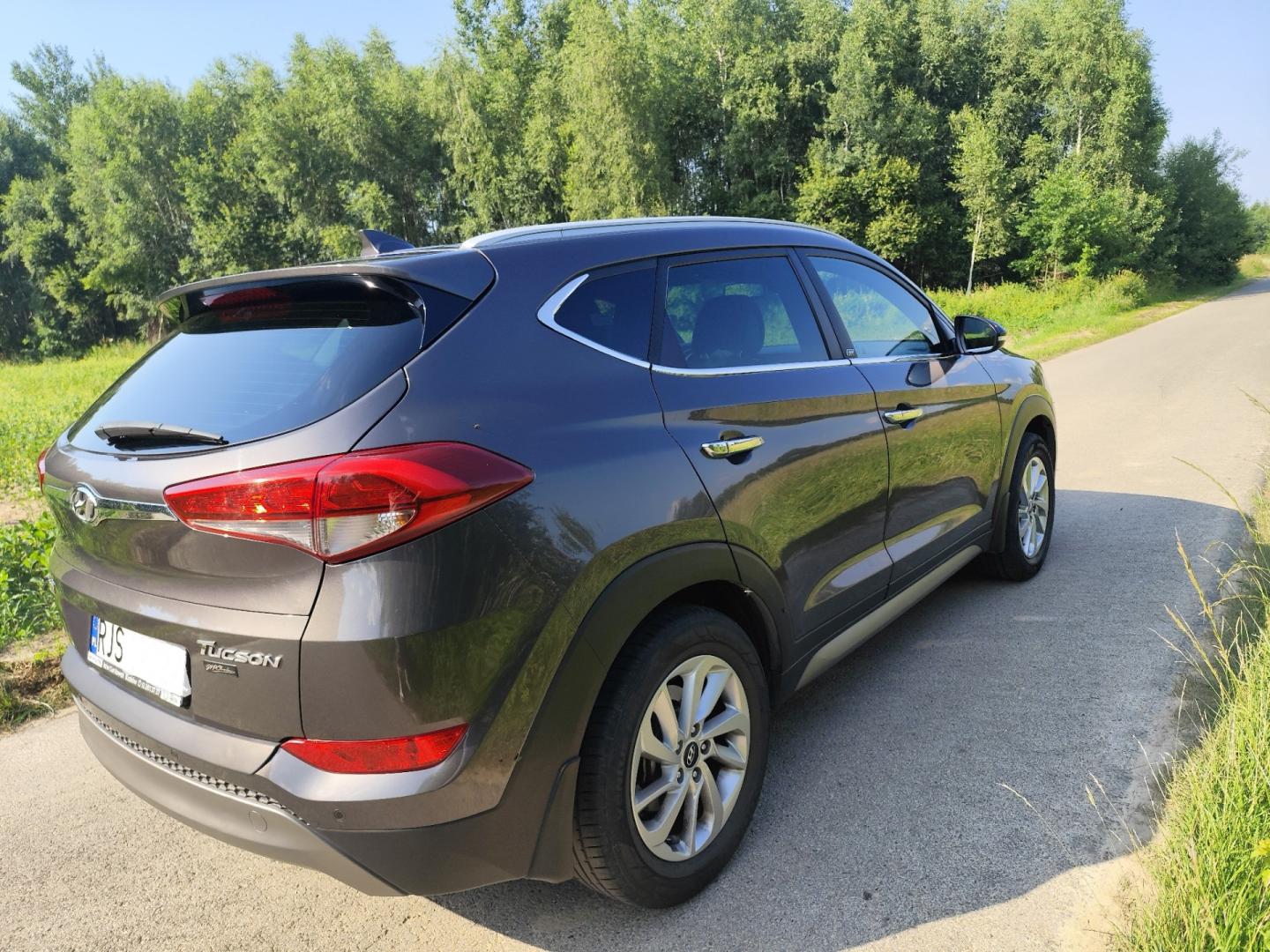 hyundai tucson 1.6 benzyna