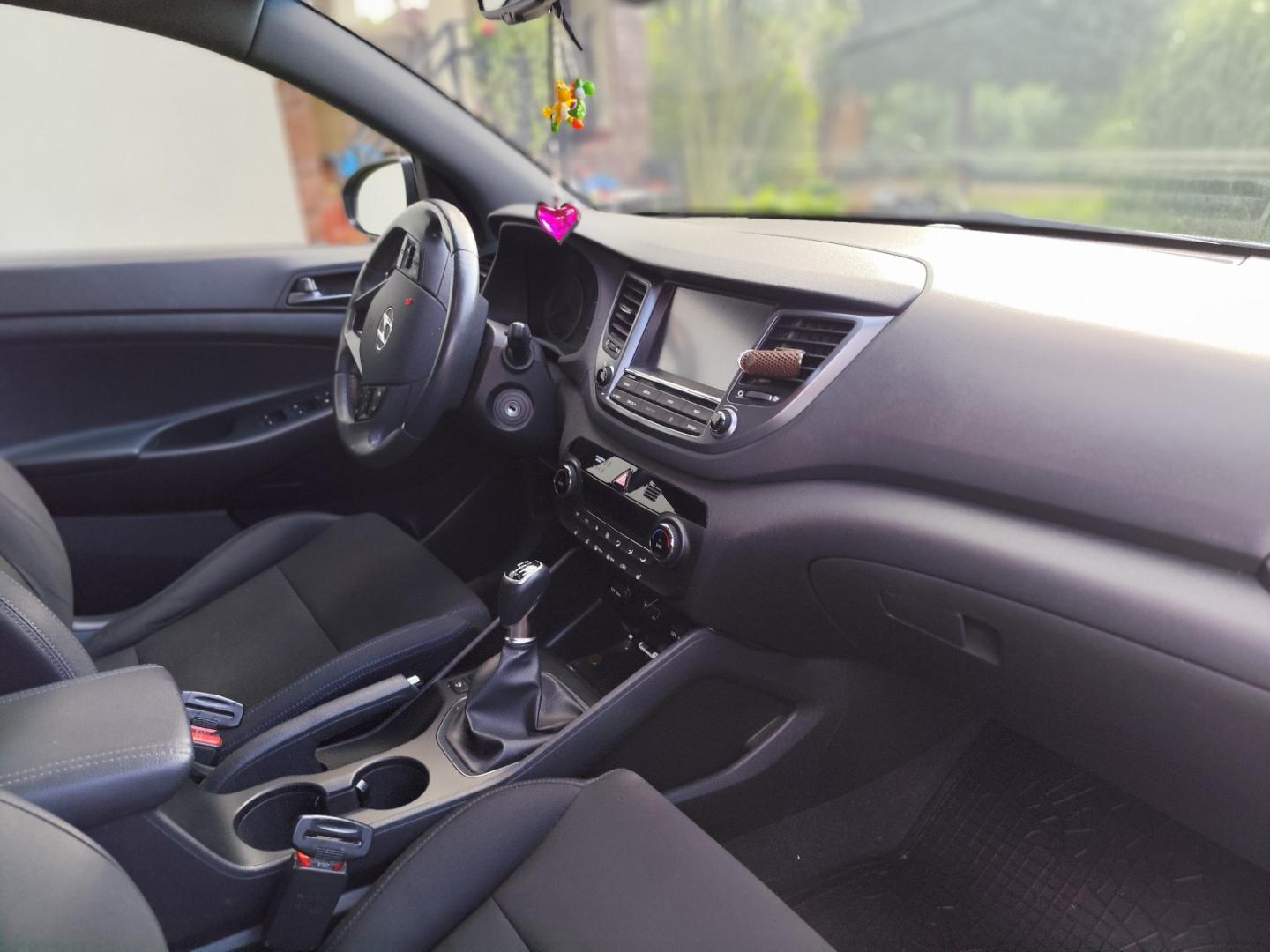 hyundai tucson 1.6 benzyna