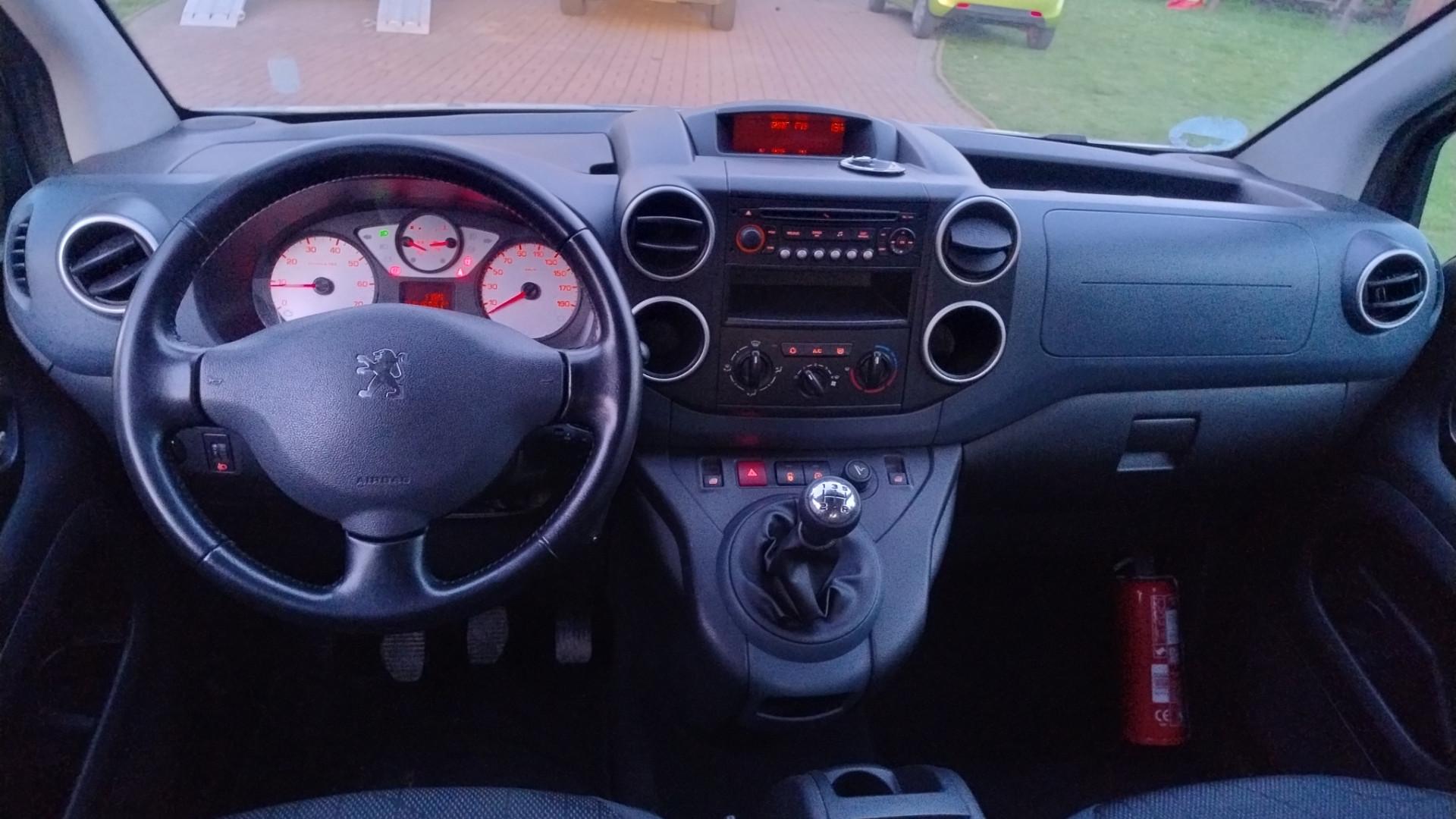 peugeot partner 1,6 benzyna