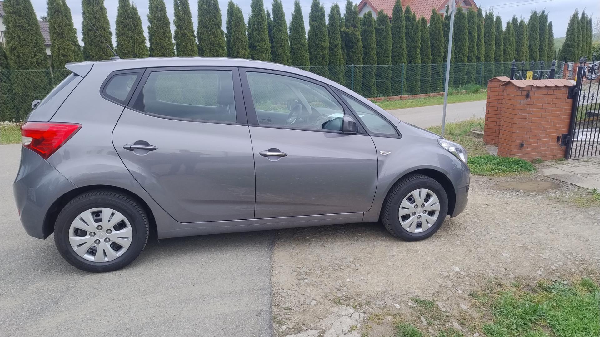 HYUNDAI iX 20