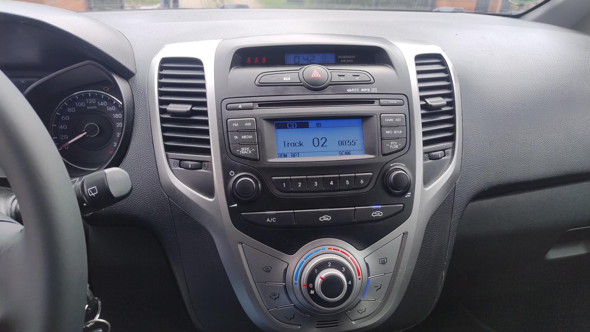 HYUNDAI iX 20