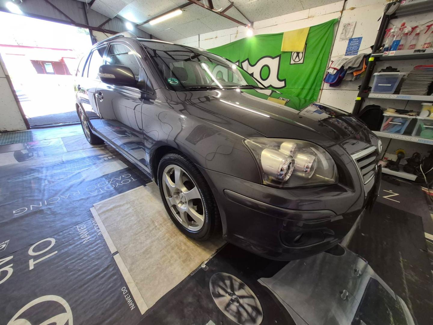 toyota avensis verso niski przebieg:132000km