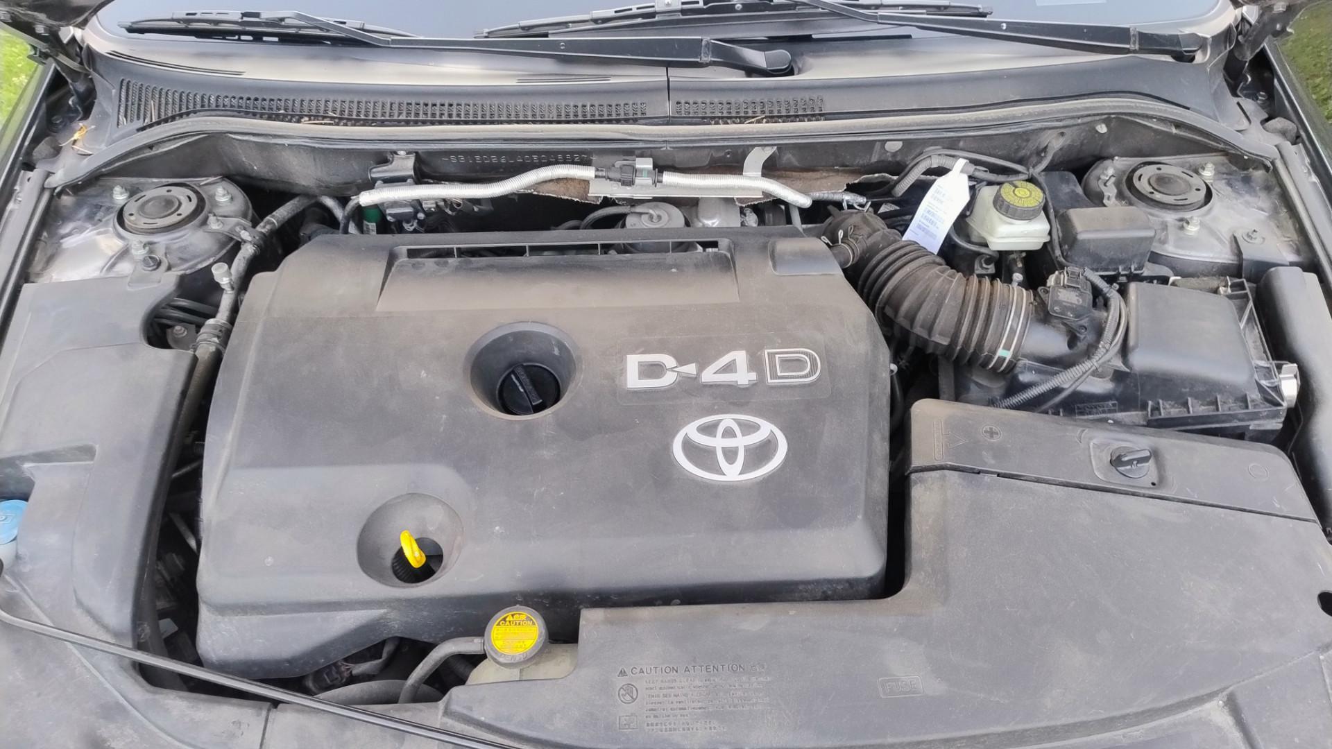 toyota avensis verso niski przebieg:132000km