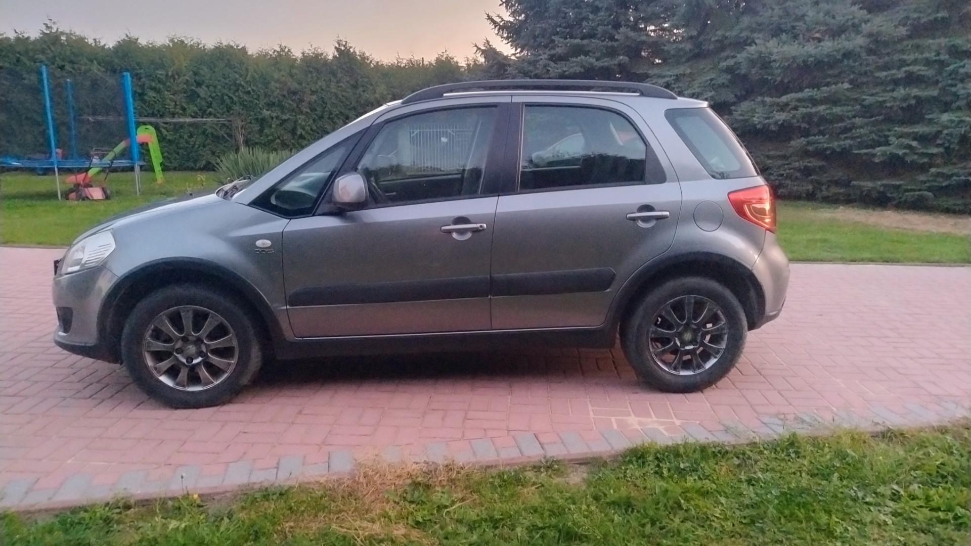 SUZUKI SX4      4 X 4