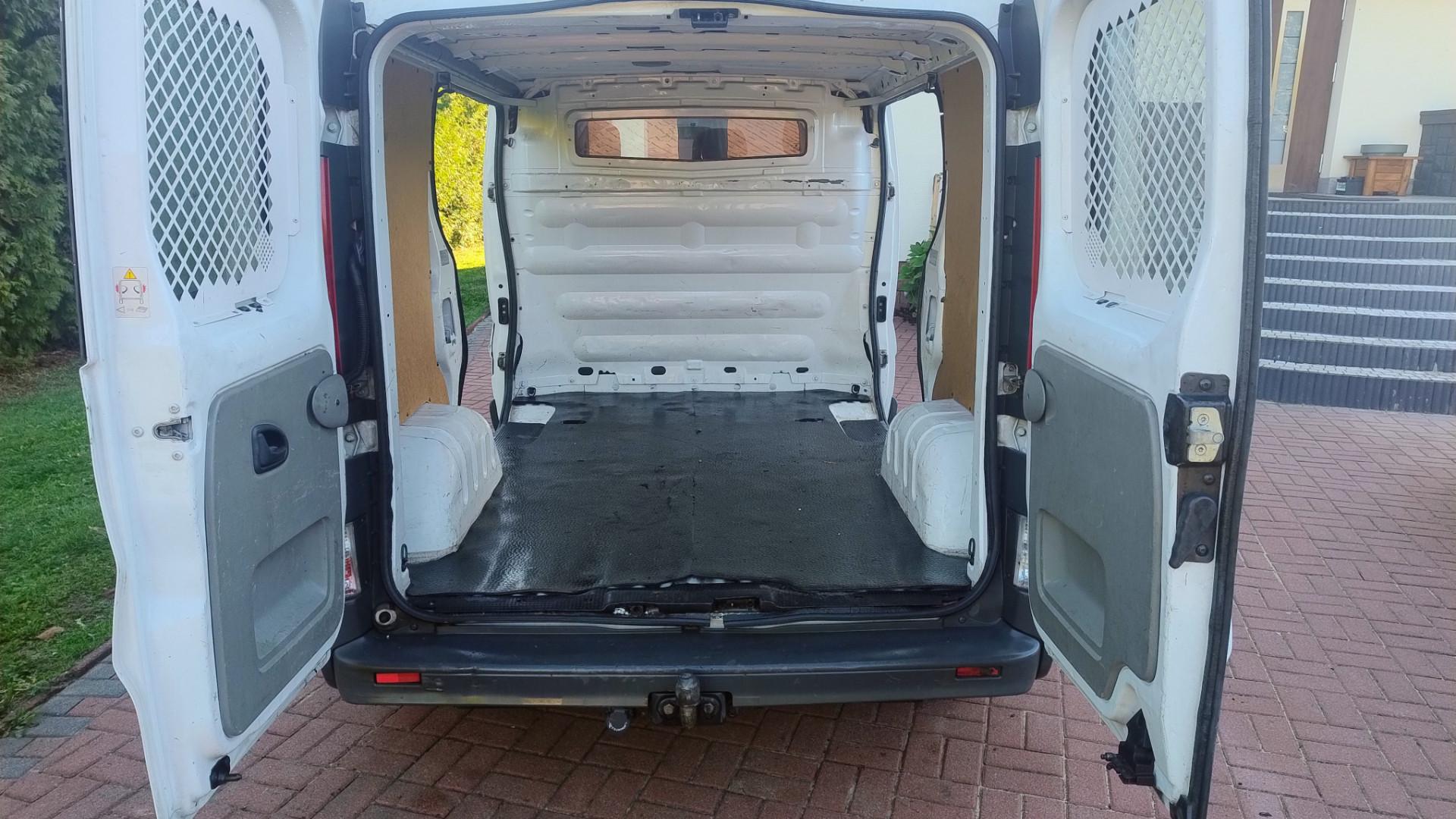 opel vivaro