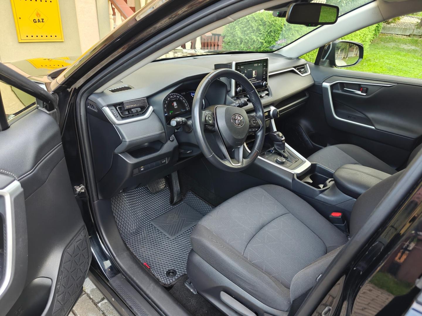 Toyota RAV4, Comfort+Syle+Tech, 222 KM, 79 tys. km, 2020r., gwarancja