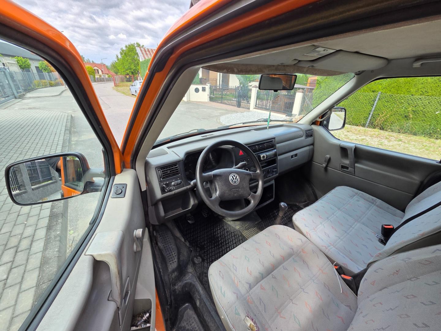 Volkswagen T4 2.5 TDI Klima Hak 6 Osób