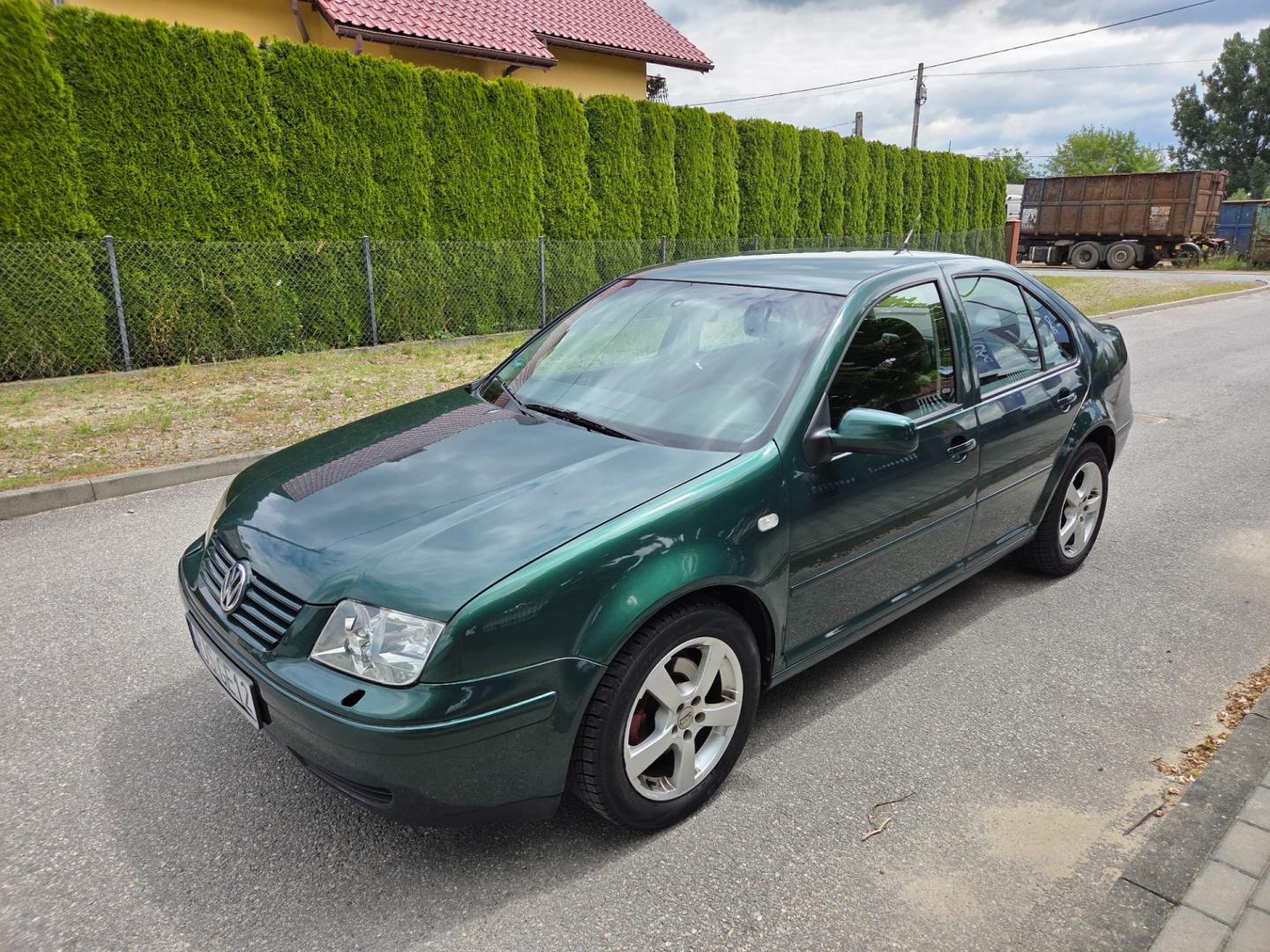 Volkswagen Bora 1.6 SR