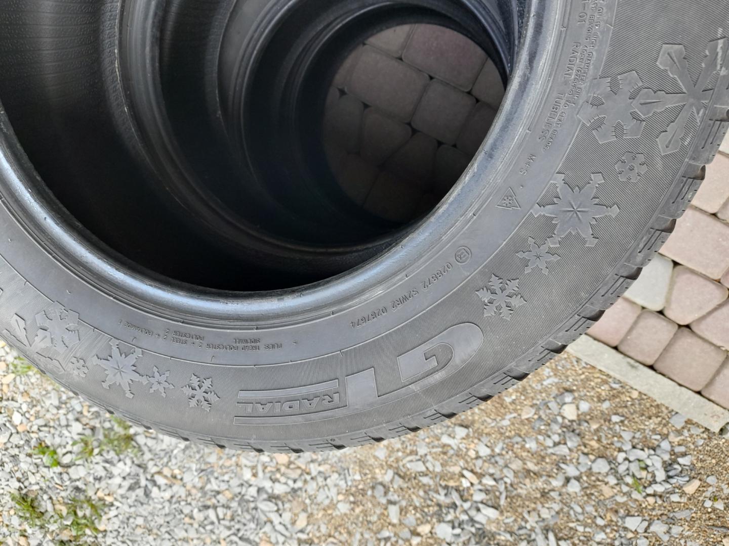 Opony Zimowe 235/65 R17