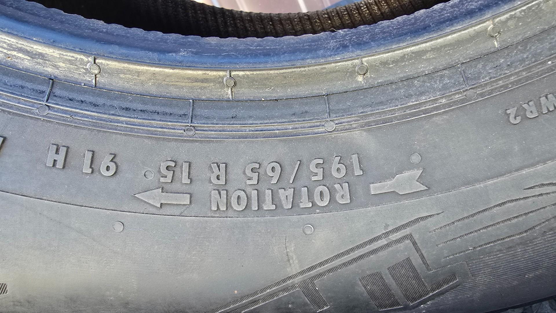 Opony All Season Continental 195/65R15 DOT 21   2 sztuki