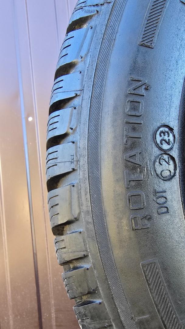 Komplet 4 szt, opon zimowych z felgami PNEUS BP-5 Rozmiar 175/65R14