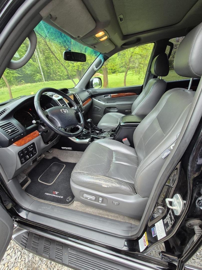 Toyota Land Cruiser -pPolski salon
