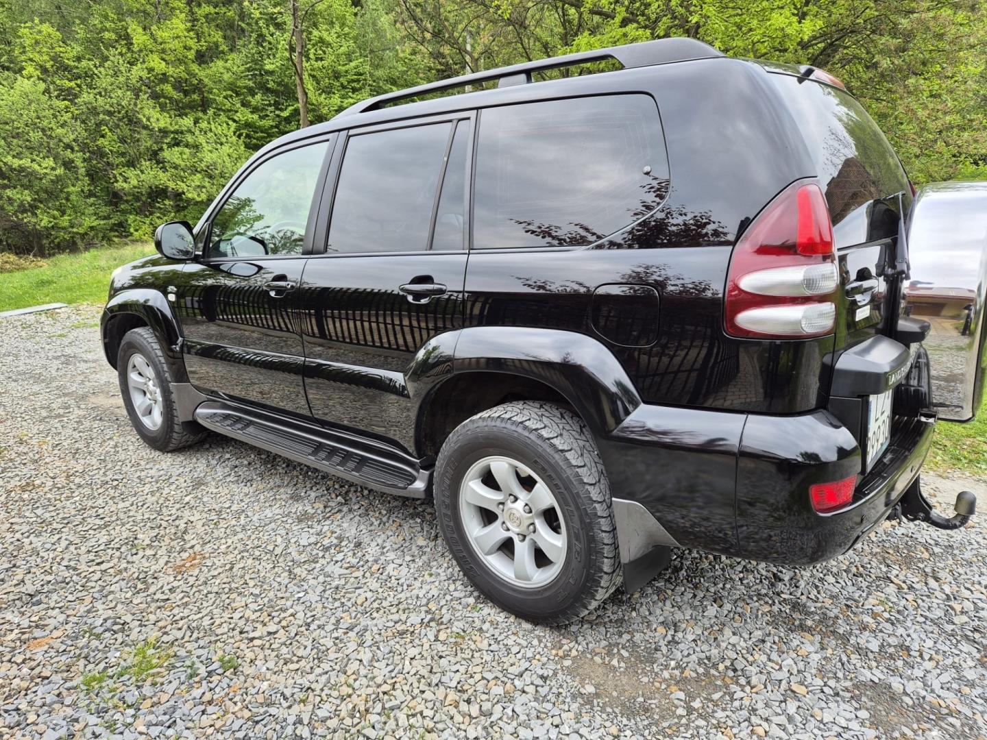 Toyota Land Cruiser -pPolski salon