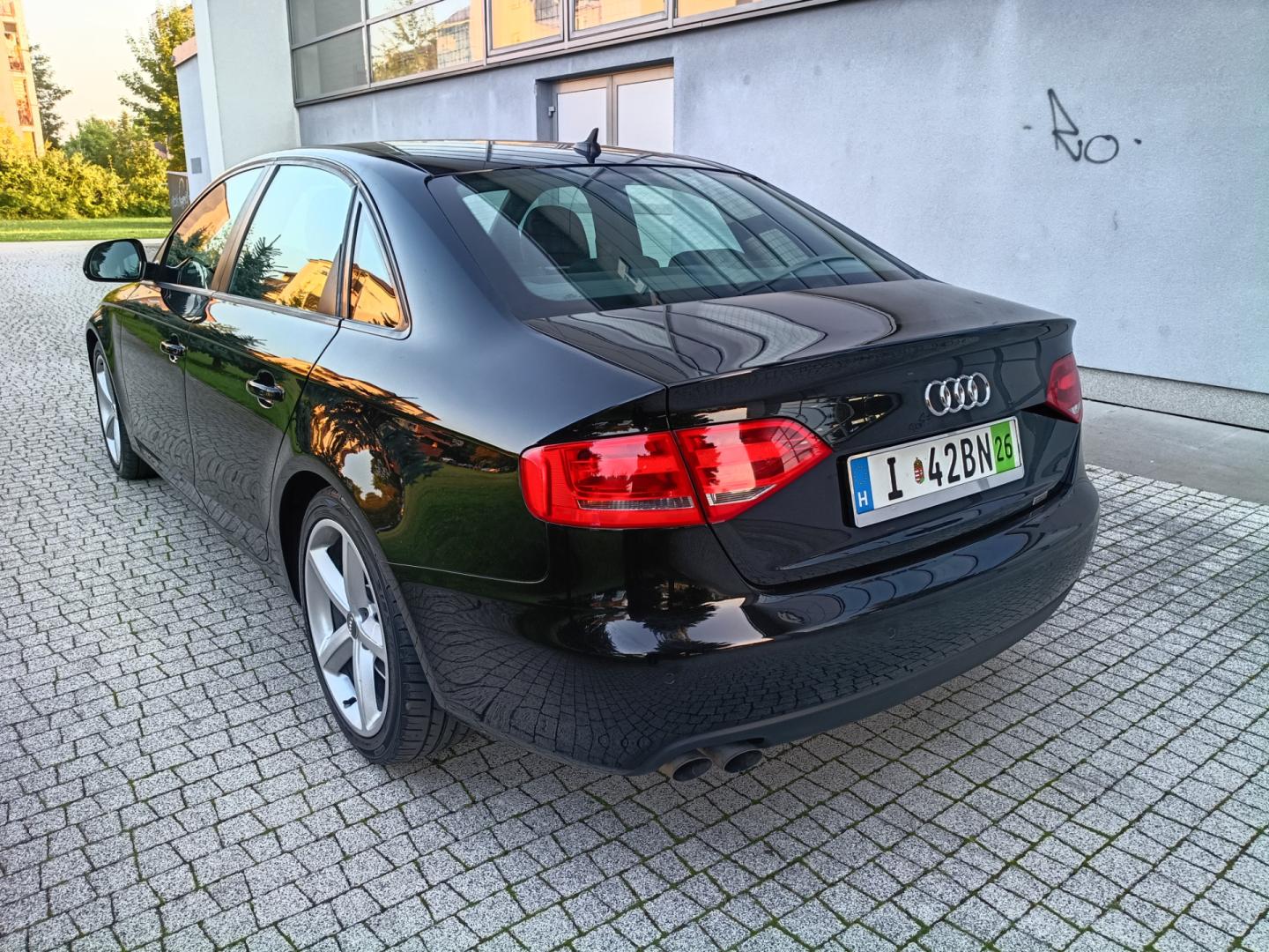 Audi a4 B8 Bi-xenon,Navi