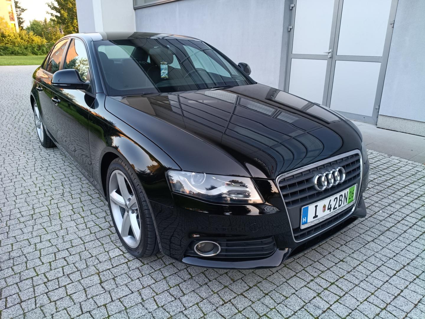 Audi a4 B8 Bi-xenon,Navi