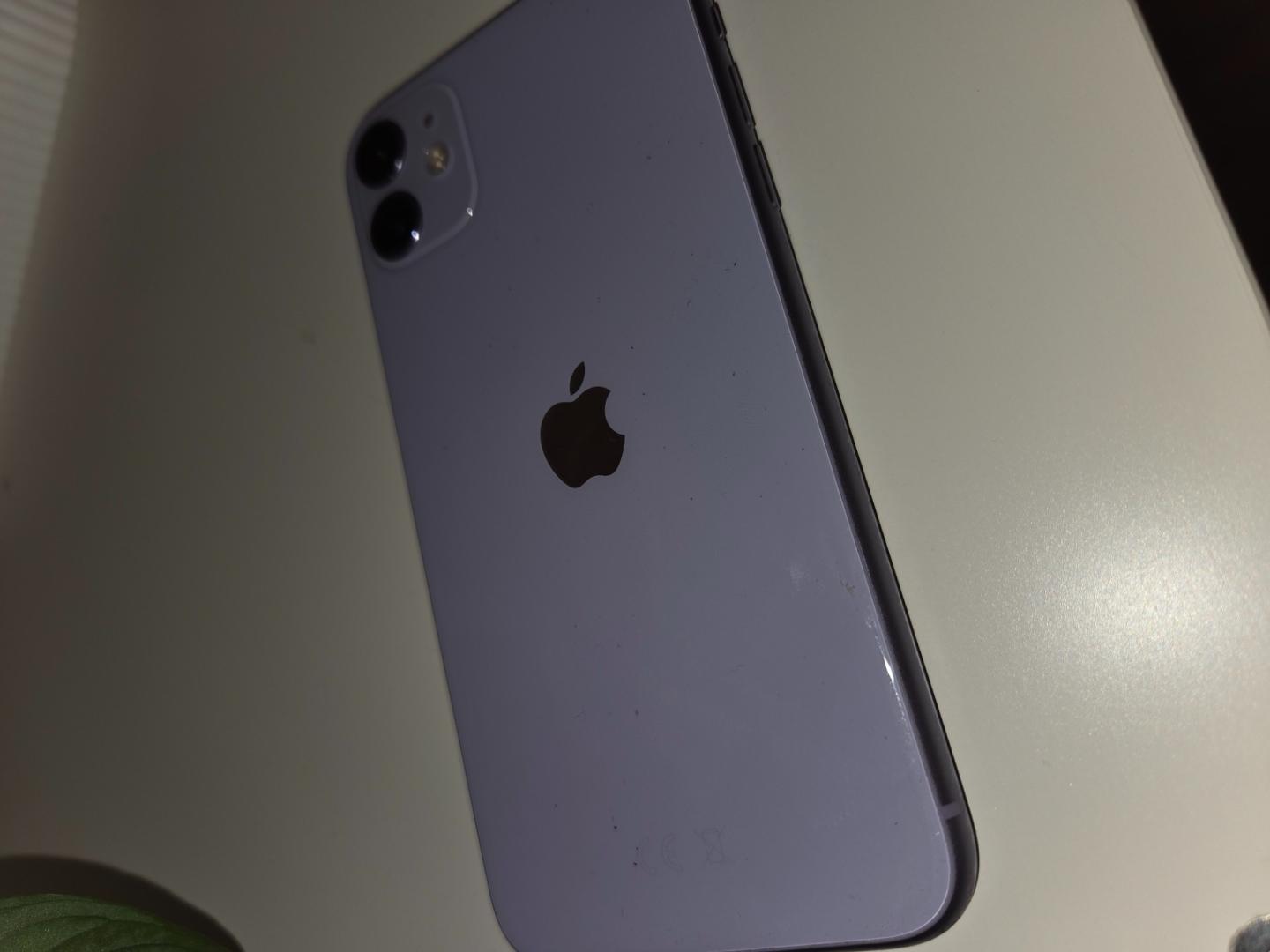 Sprzedam iPhone 11 128 GB