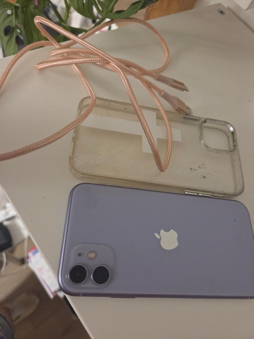 Sprzedam iPhone 11 128 GB