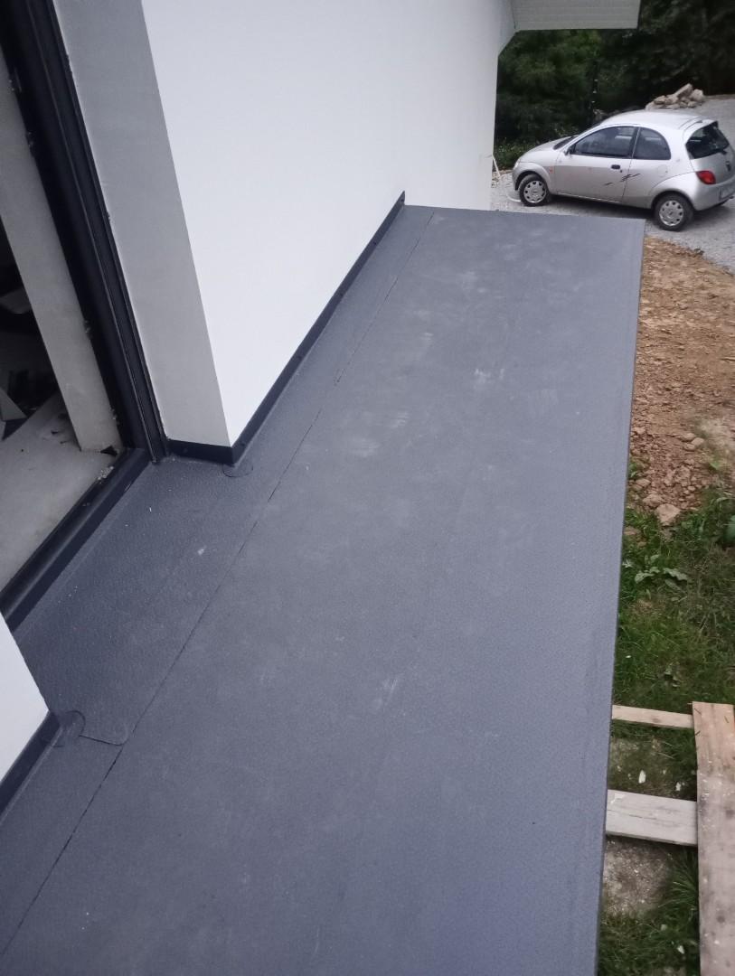 Hydroizolacja tarasów, balkonów mebraną PVC