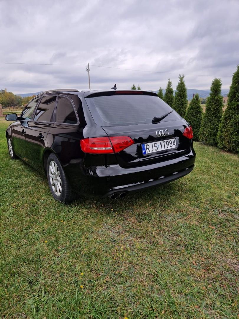 Audi A4 b8 fl 2012rok.