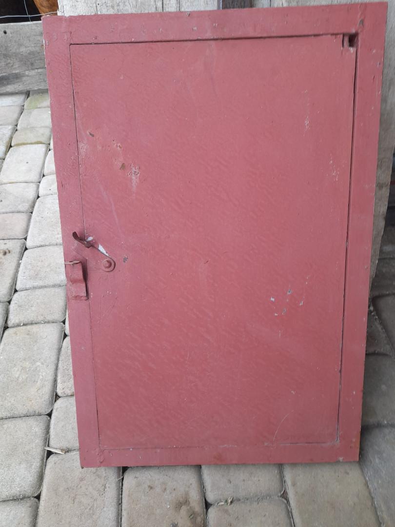 Drzwiczki metalowe sprzedam